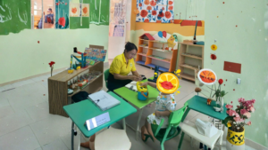 Dạy Trẻ Chậm Phát Triển Trí Tuệ